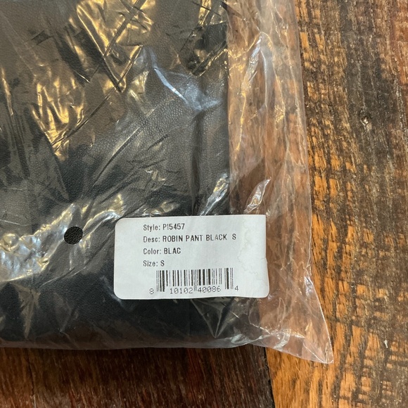 LBLC The Label Robin Pant Faux Leather Black High Rise Straight Leg Sizes S & M - Picture 7 of 16